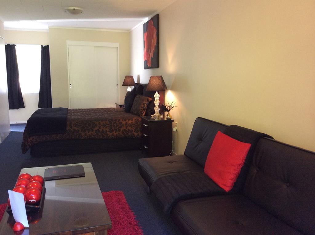 Anndion Motel Whanganui Esterno foto