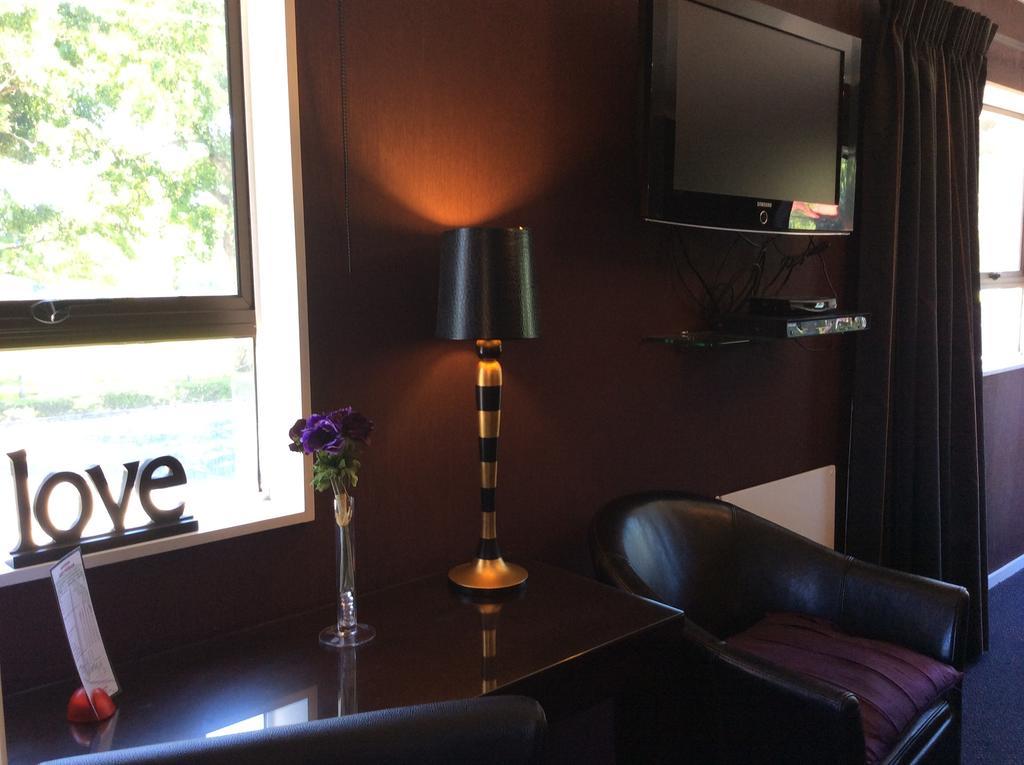 Anndion Motel Whanganui Esterno foto